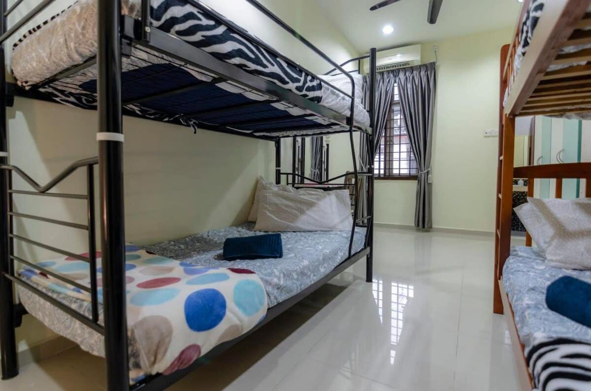 Pet-friendly 3br Spacious & Free Parking * Johor Bahru