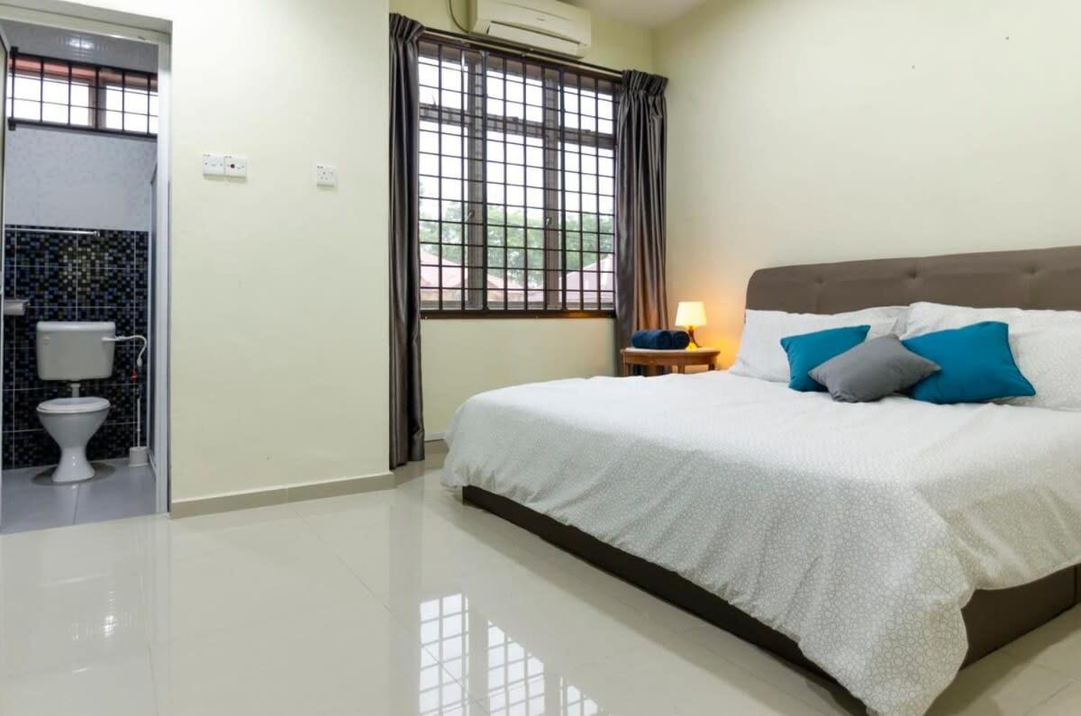 Pet-friendly 3br Spacious & Free Parking