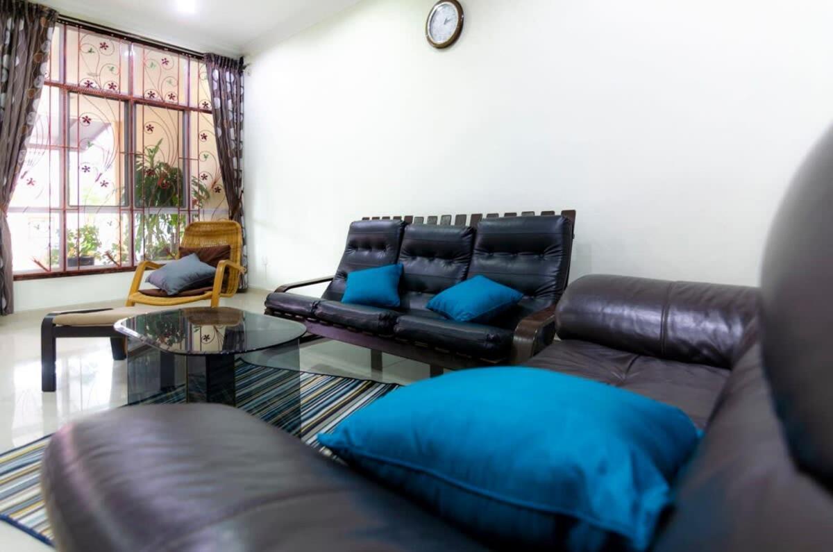 Pet-friendly 3br Spacious & Free Parking